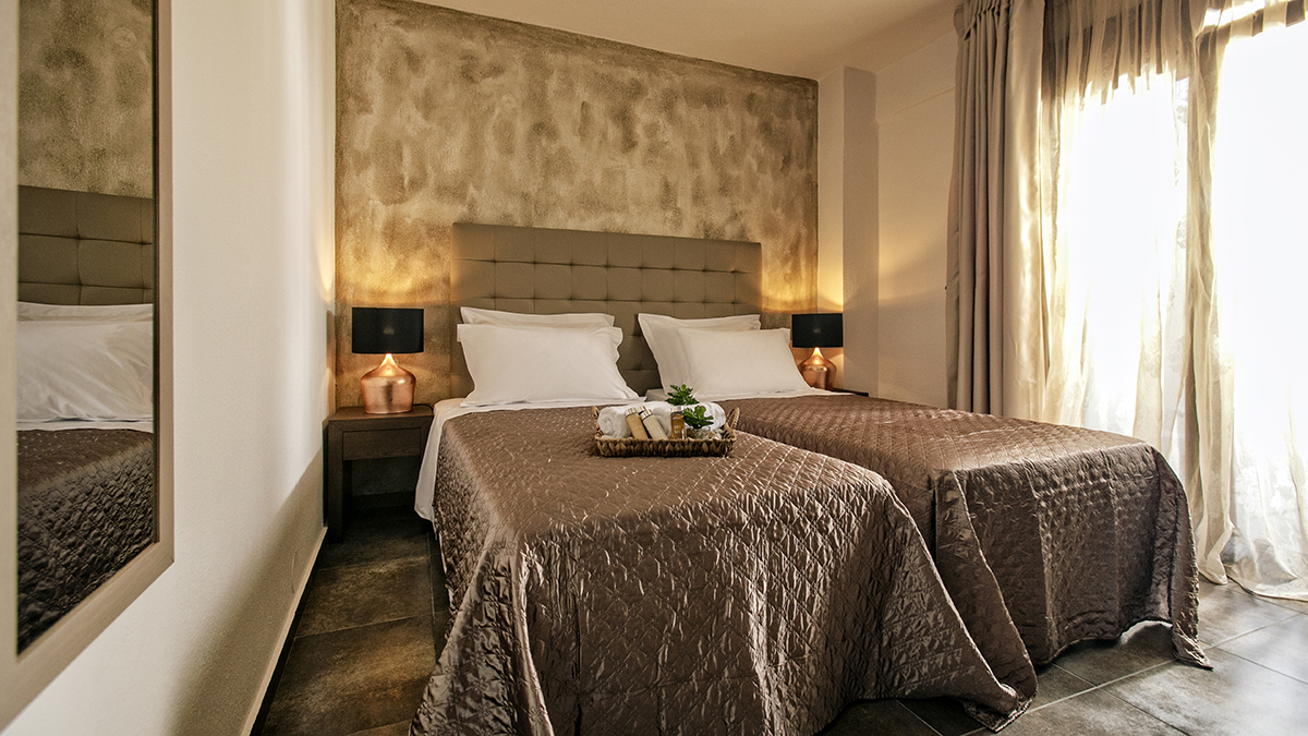 Blue Villa with Private Pool & Guest Studio